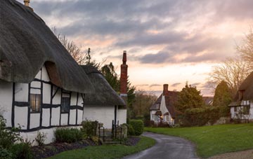 is Edmondsham thatch roofing popular